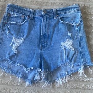Abercrombie&Fitch High rise mom short